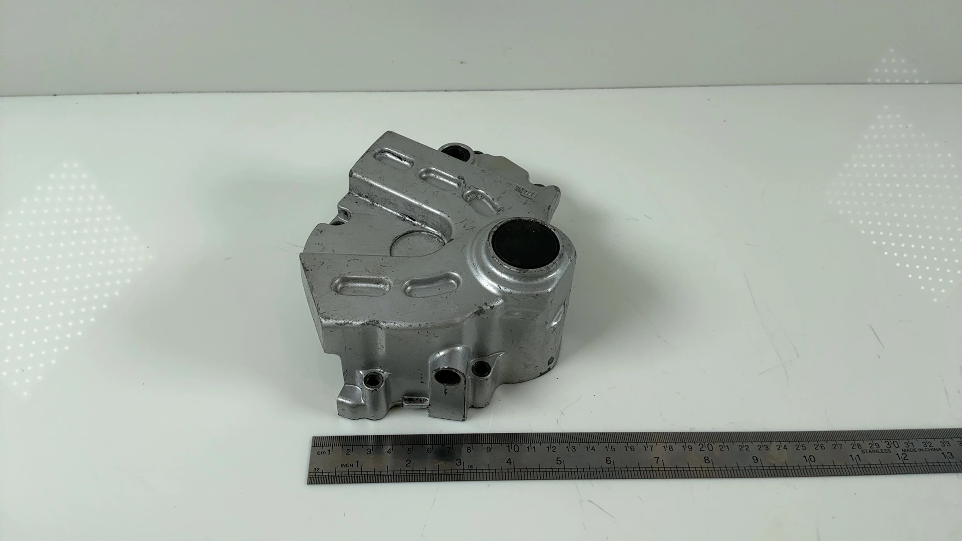 Yamaha FZR600 FZR400 Front Engine Sprocket Cover 1986-1994 OEM 2TK-15411-00-00 - Image 2