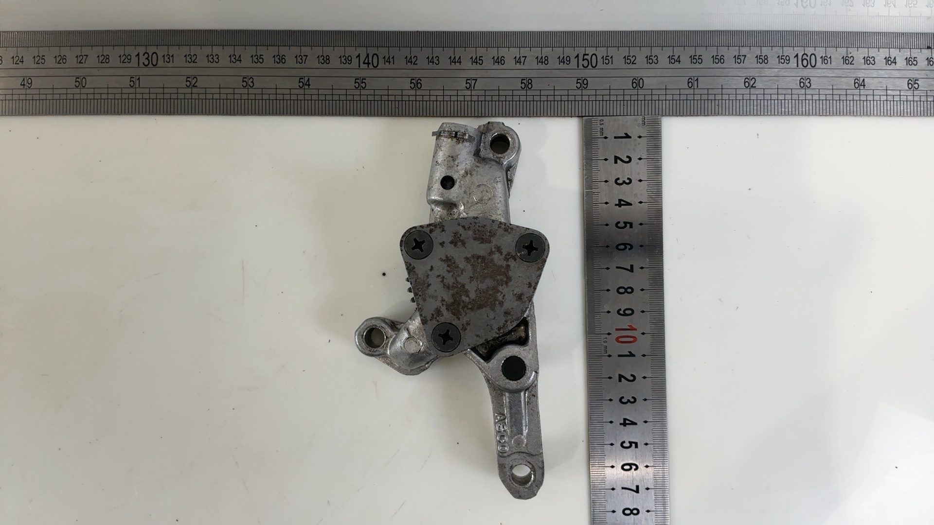 YAMAHA XS360 XS400 360CC Engine Motor Oil Pump 1976-1983 OEM 1L9-13300-00-00 - Image 3