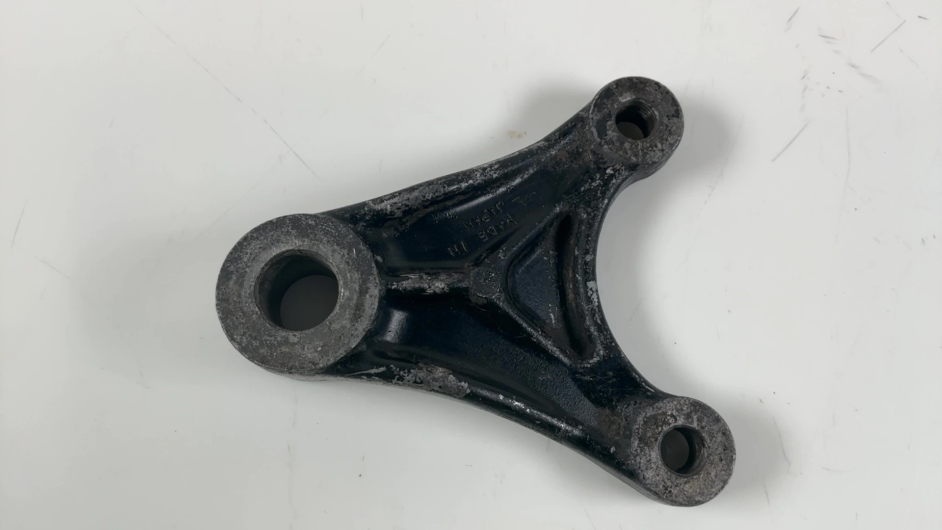 Suzuki GSX400 GSX400E 400cc Rear Brake Caliper Bracket 1981-1983 OEM 69721-47011