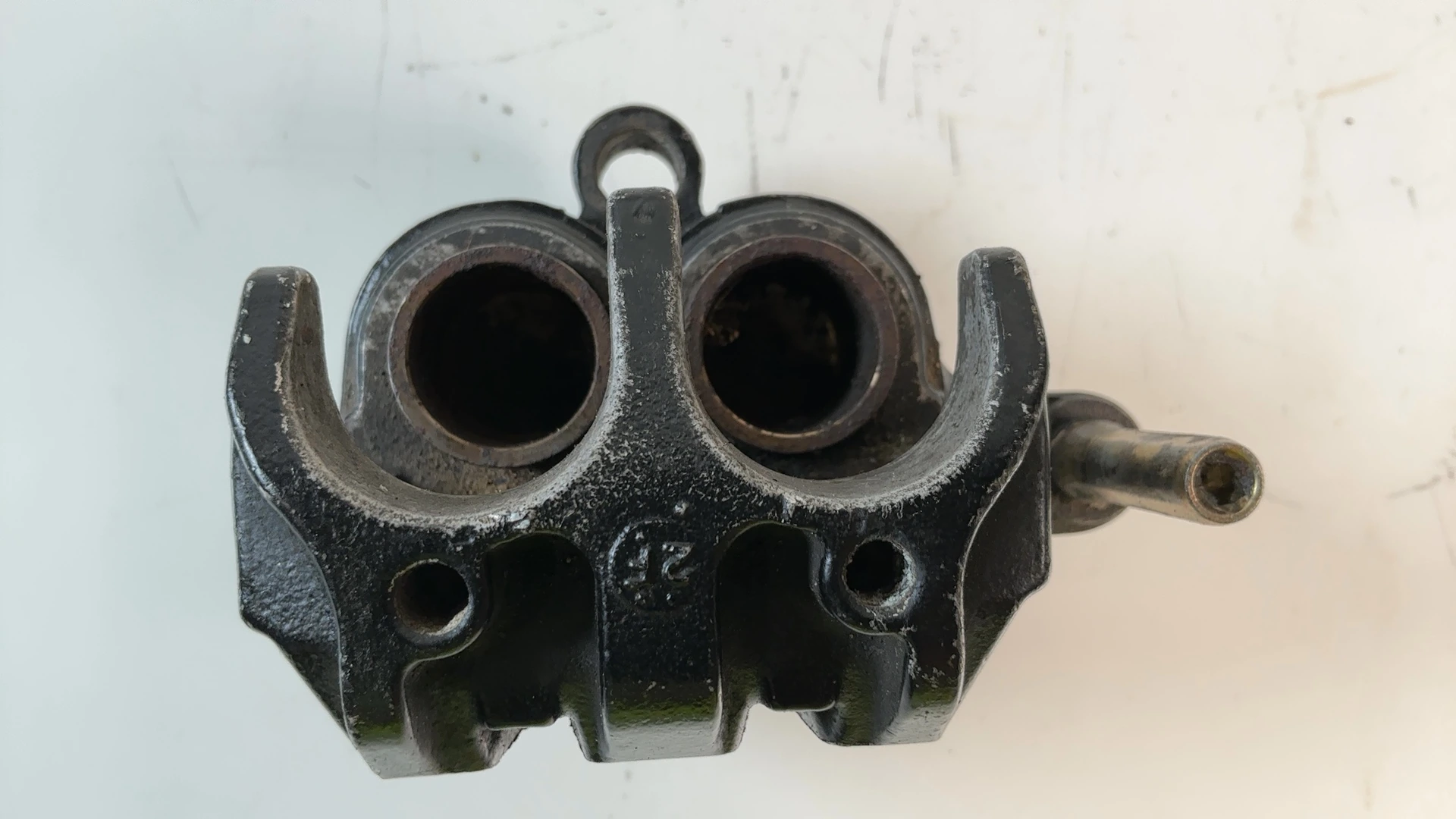 Honda CBR600 Hurricane PC19 600cc Front Brake Caliper 1987-88 OEM 45200-MN4-007 - Image 2
