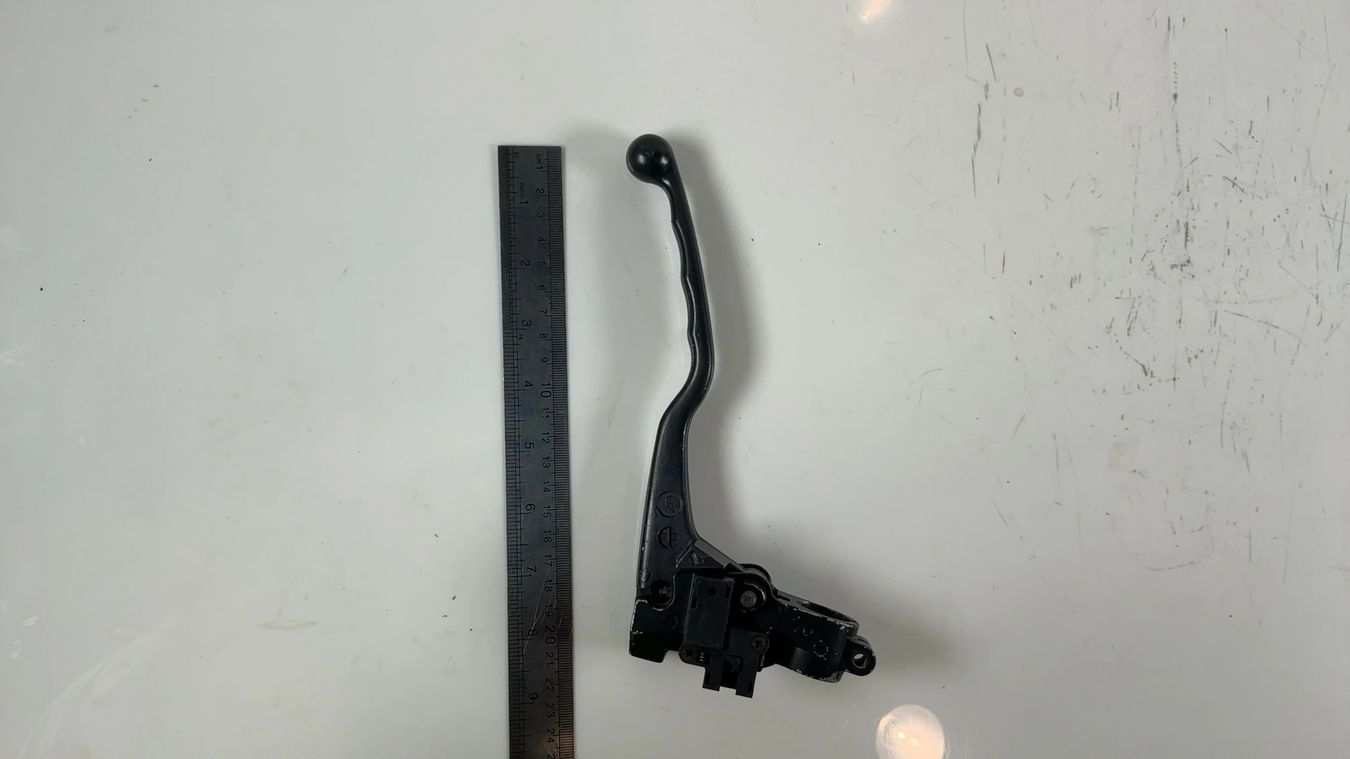Kawasaki GPZ750 ZX750A Clutch Lever And Yoke 1983-1984 OEM 46076-1041 / 13091-1046 - Image 4