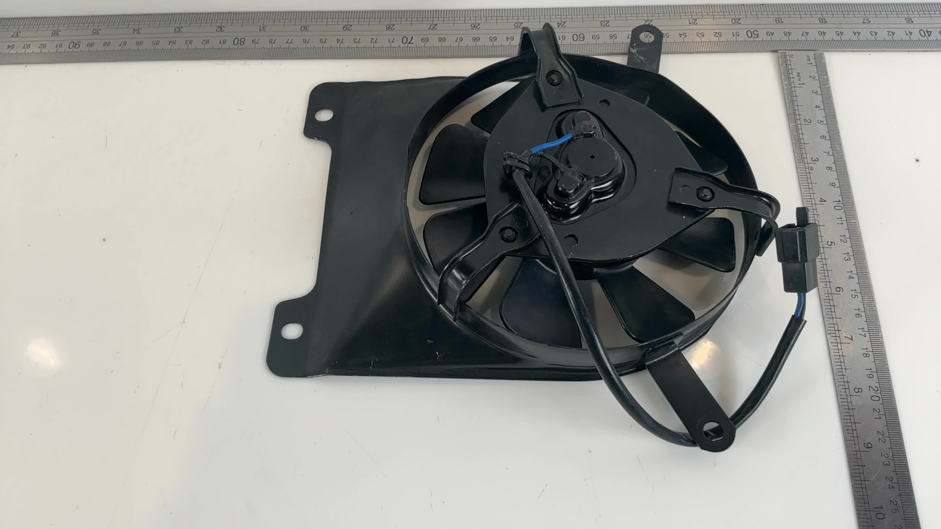 Yamaha TRX 850 4UN 850cc Radiator Cooling Fan 1995-2000 OEM 1UF-12405-01-00 - Image 3