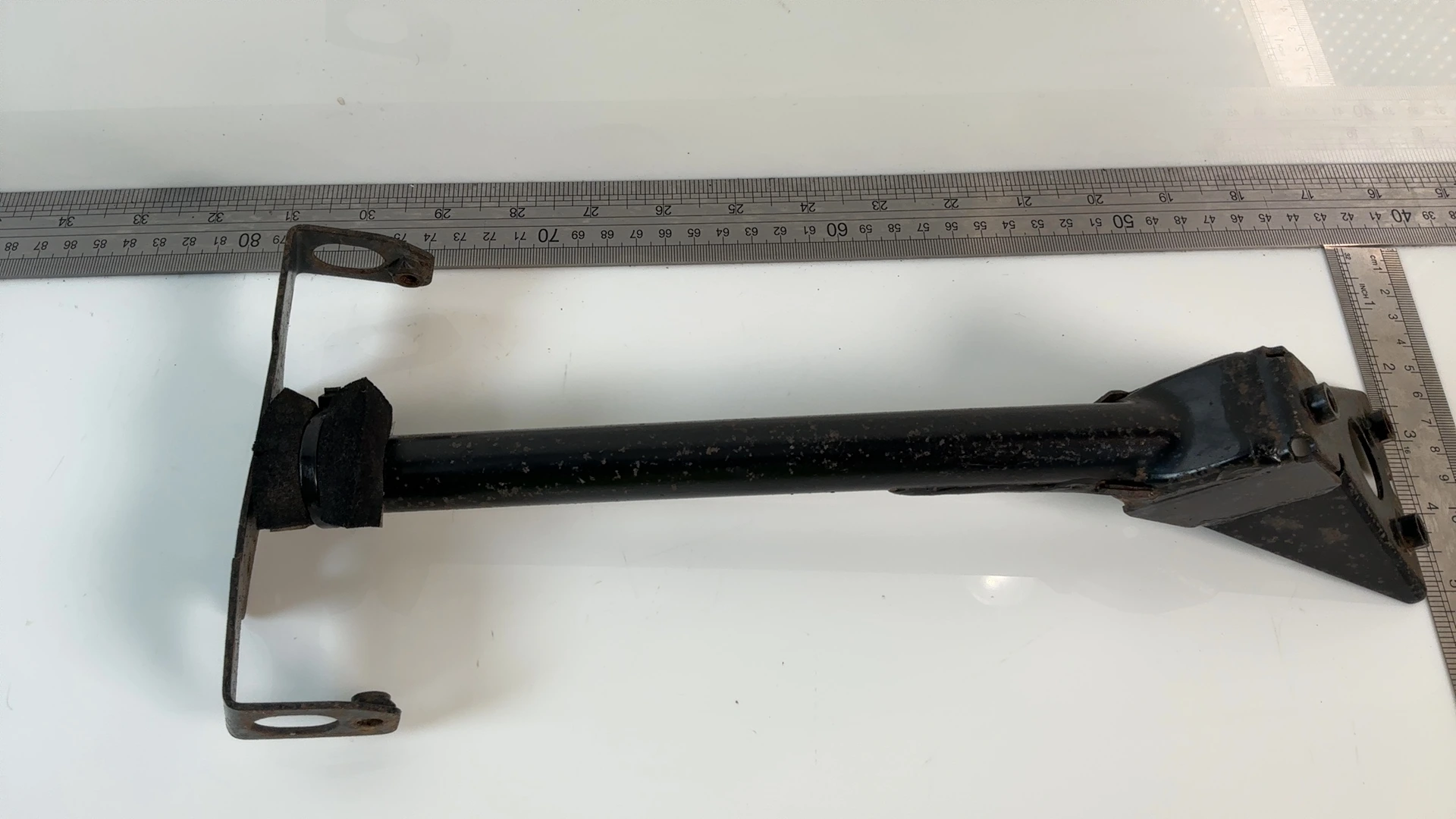 Yamaha YZF-R125 RE06 125cc License Plate Holder 2008-2013 OEM 5D7-F1640-00-00 - Image 3