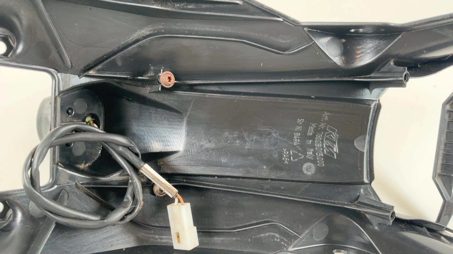 KTM Duke 690 690cc License Plate Holder OEM Rear Tail Fender 2012-19 76008015000 - Image 6