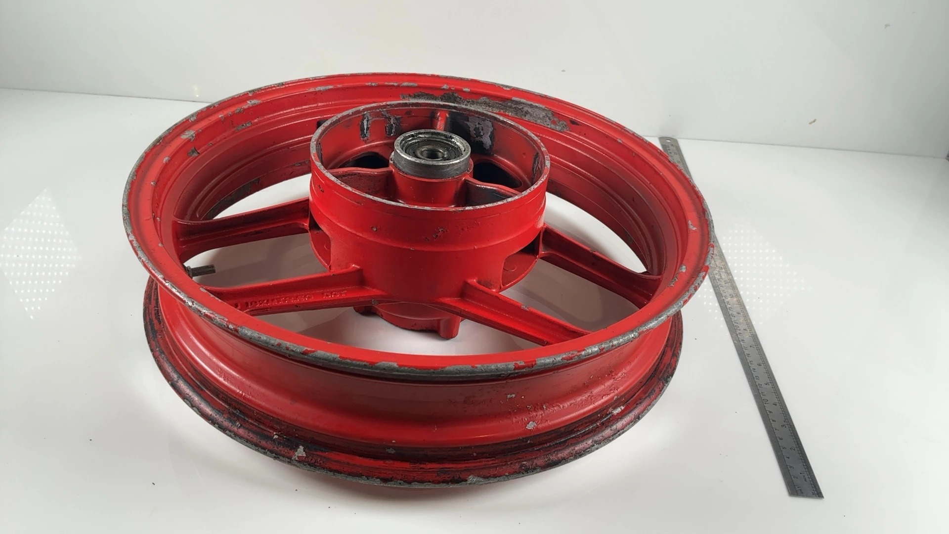 Kawasaki GPX750R ZX750F 750cc Rear Wheel Rim 1986-1990 OEM 41073-1323-21 - Image 3