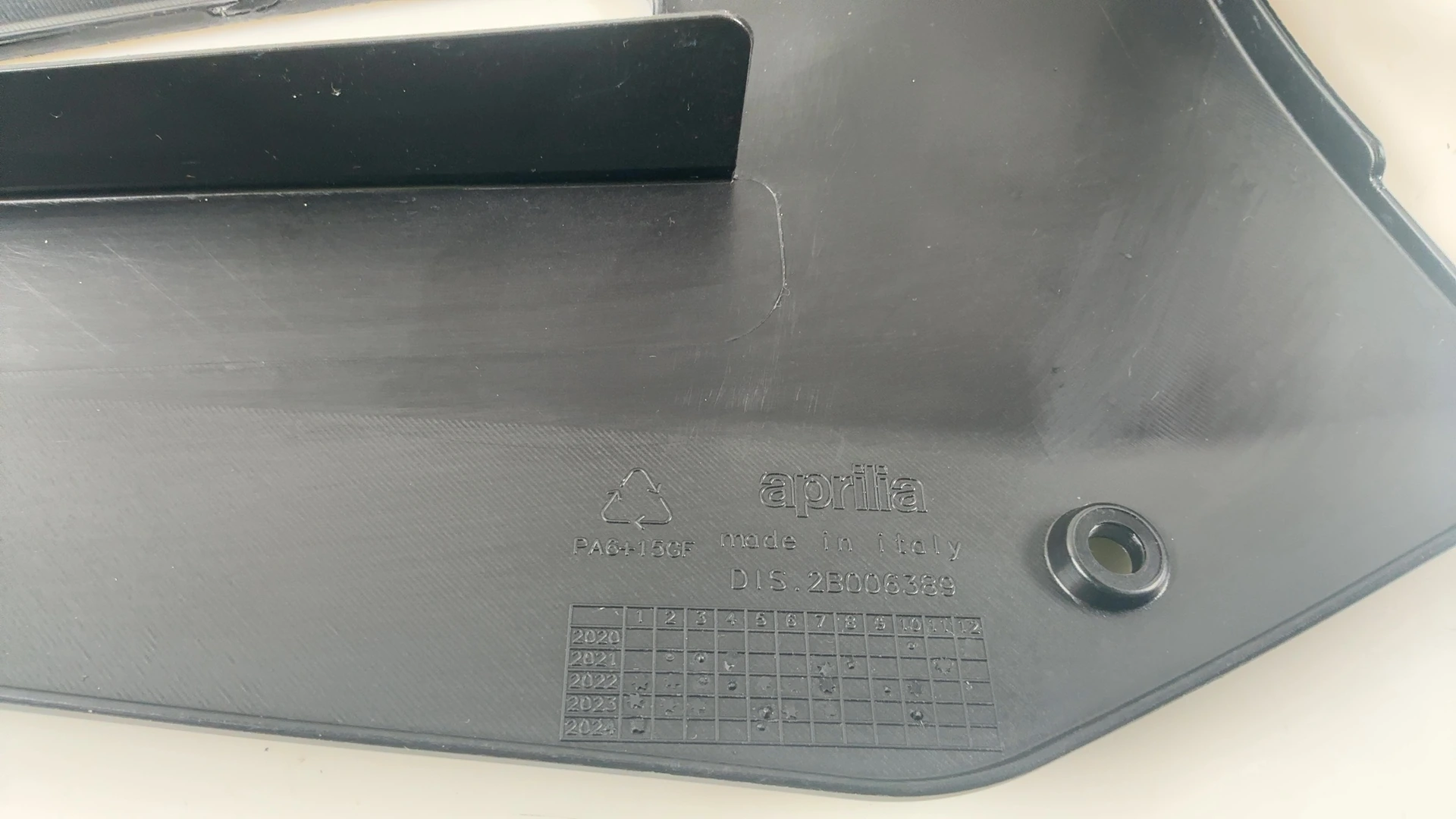Aprilia RS 660 Factory RS660 660cc Chain Cover Guard 2020-2026 OEM 2B006389 - Image 4
