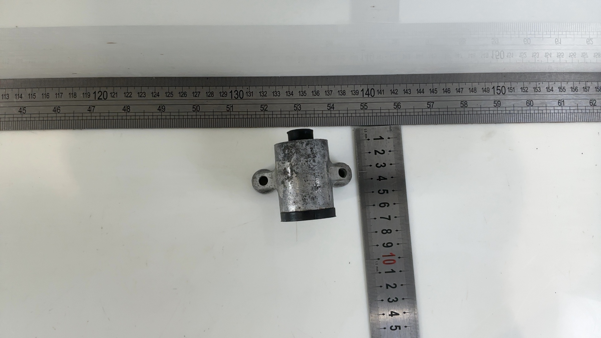 Kawasaki ZXR750 H1 Ninja 750 Front Upper Engine Mount Bracket 1989 32190-1111 - Image 4