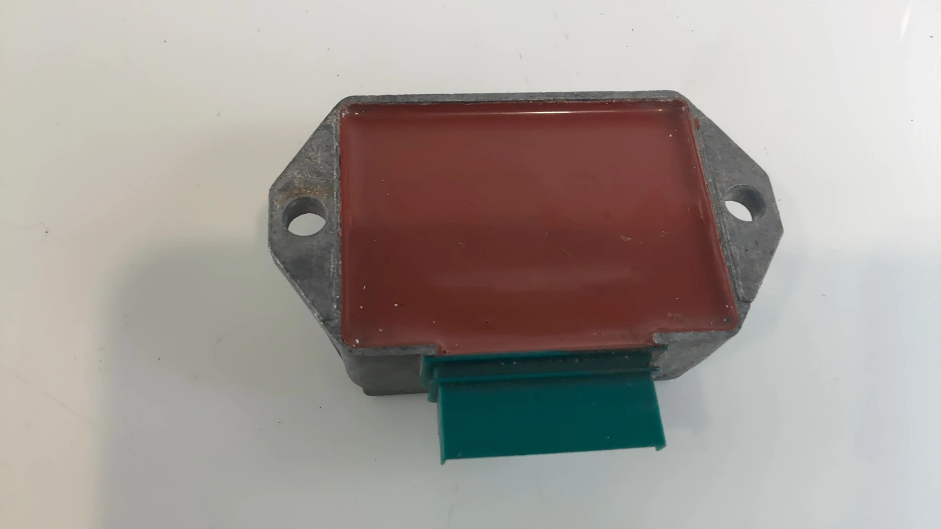 Piaggio NRG MC3 Sport 50cc Regulator Rectifier 2003 2004 OEM 58096R - Image 2