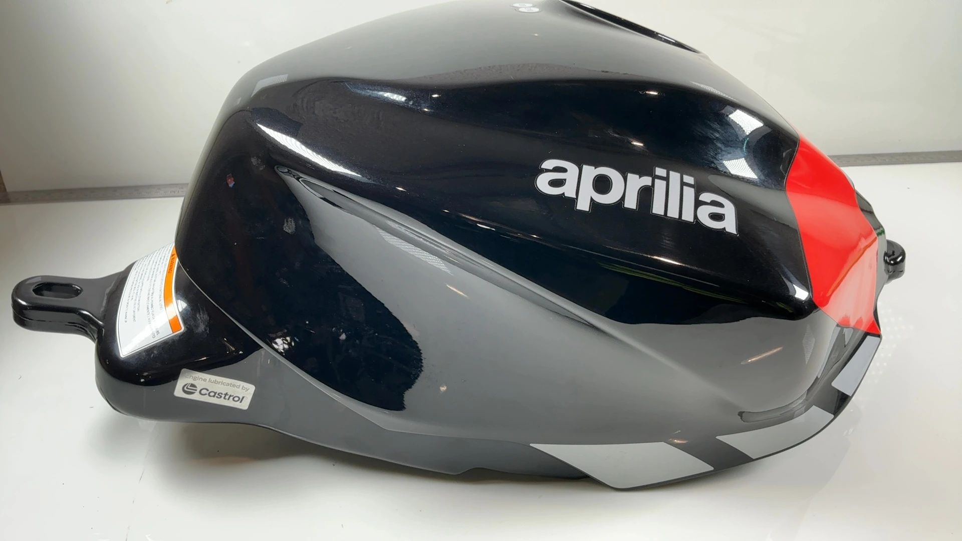 Aprilia Tuono 660 Factory RS660 660cc Gas Fuel Tank 2021-26 OEM 2B005484 Acerbis - Image 17
