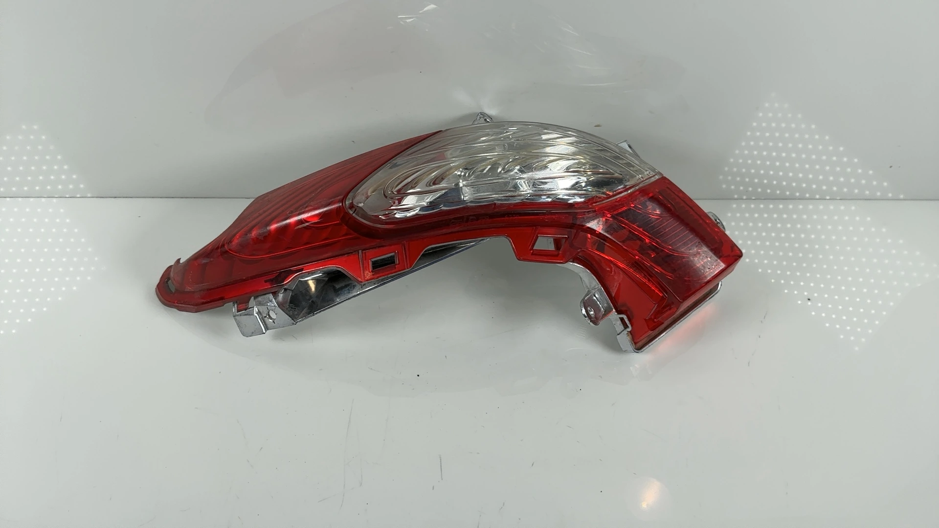 Honda FES S-Wing JF12 125cc Rear Right Tail Brake Light 2007-2015 33760-KRJ-901 - Image 2