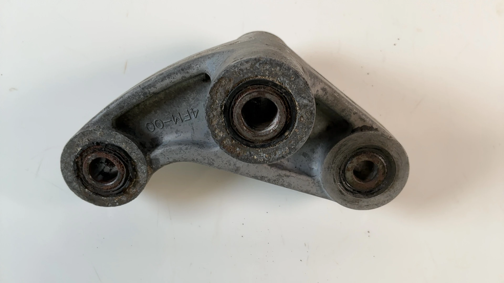 Yamaha YZF750R YZF750 4HN 750cc Rear Shock Linkage 1993-1995 OEM 4FM-2217A-00-00 - Image 3