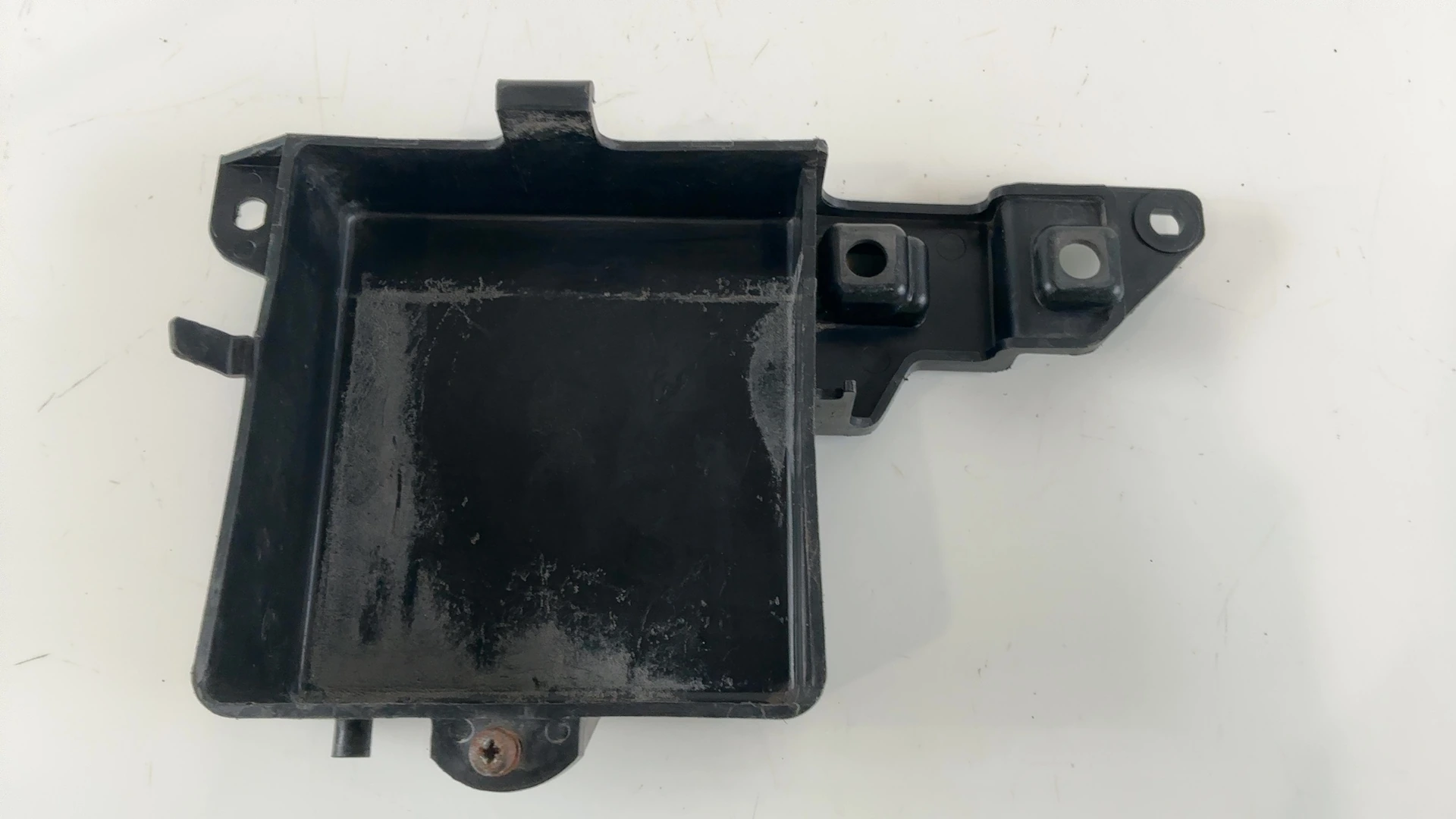 Yamaha RD125LC 10W 125cc Battery Box 1982-1984 OEM 10W-82121-00 - Image 2