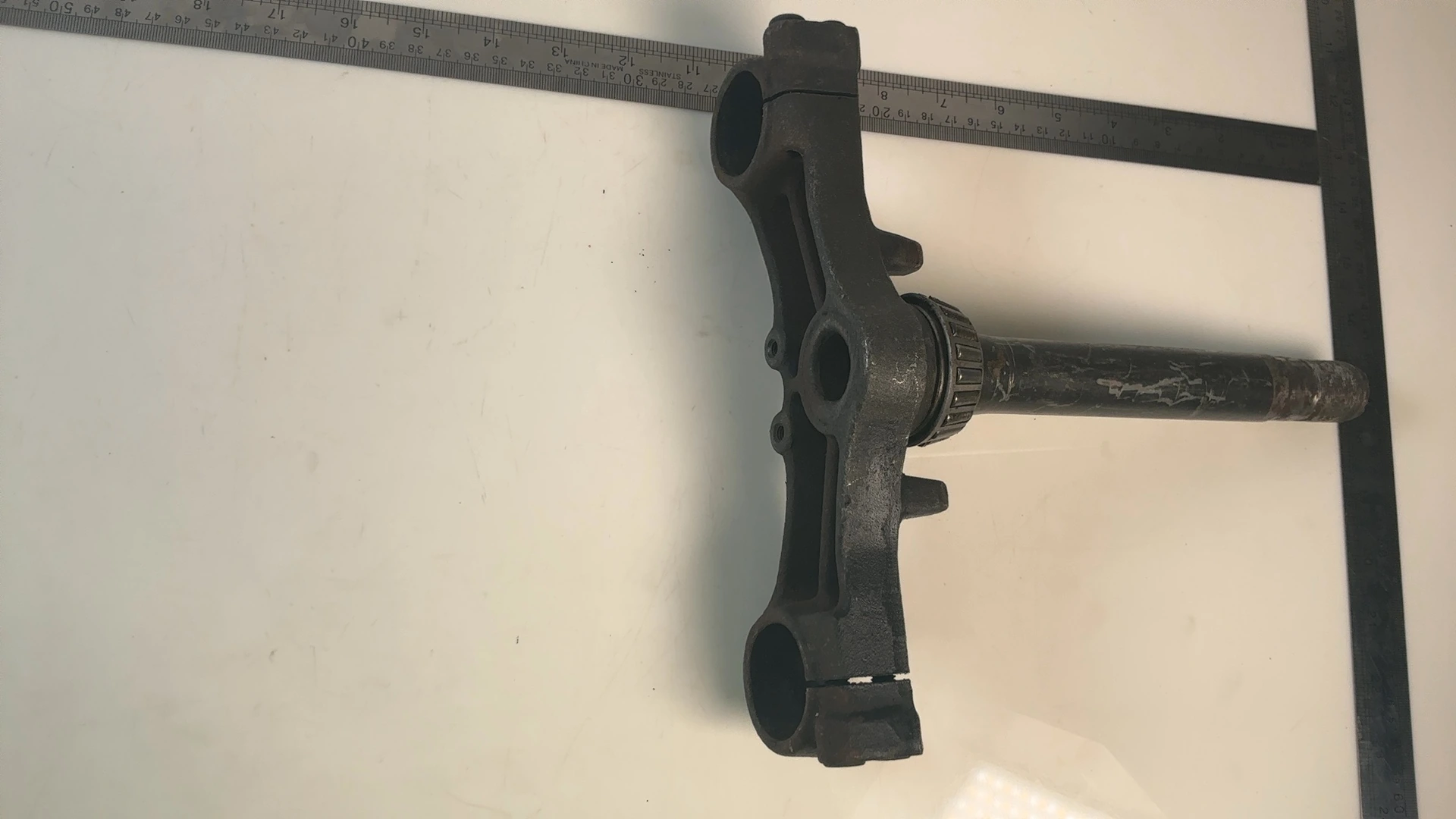 Suzuki GS700ES GS700 700cc Lower Triple Tree Stem Clamp 1985 OEM 51410-31400-294 - Image 4