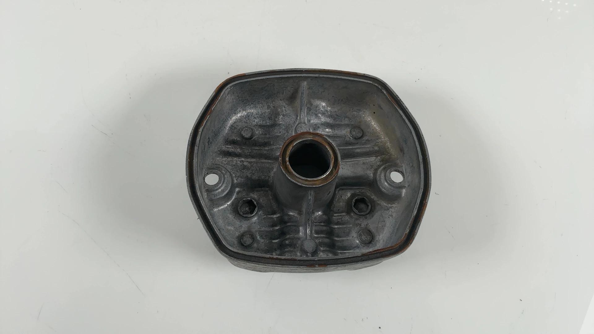 Honda Silver Wing GL500D 500cc Cylinder Head Valve Cover 1981-1982 12311-415-000 - Image 4