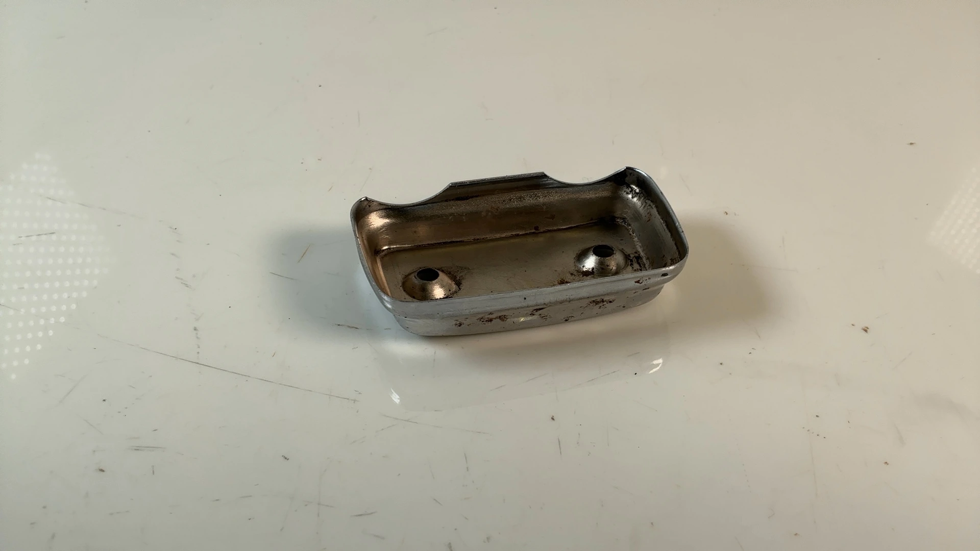 Suzuki GSX1100 GS1100 Cylinder Head Side Cap Cover 1980-1983 OEM 11174-49221 - Image 6