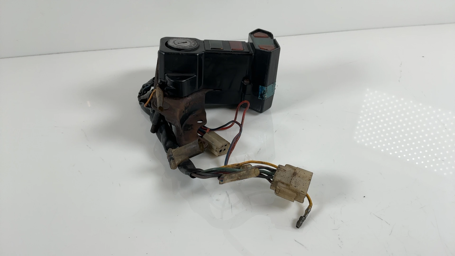 Yamaha XS650 Standard 650cc Indicator Light Bracket 1977-79 OEM 1T3-83568-00-00 - Image 7