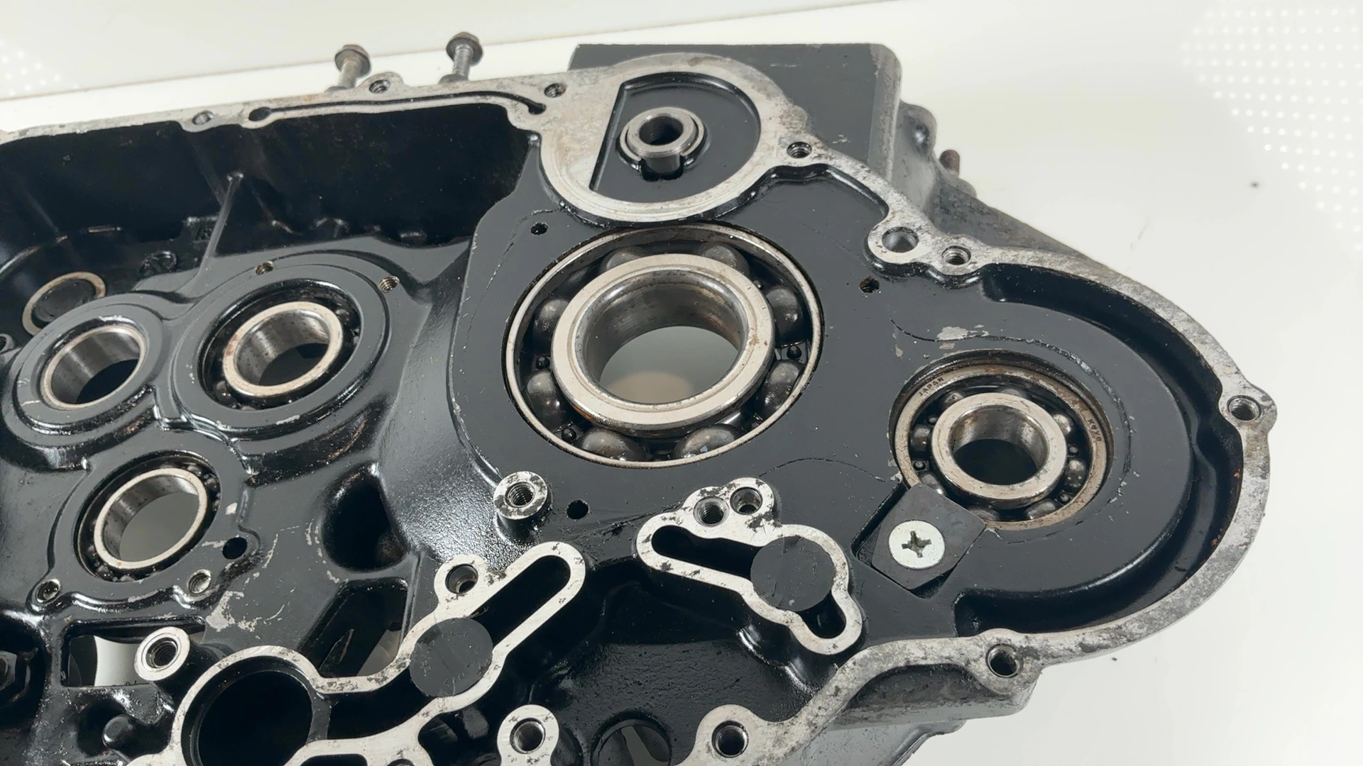 Kawasaki KLR650 KL650 650cc Right Engine Crankcase Half 1999 2000 OEM 14001-5340 - Image 8