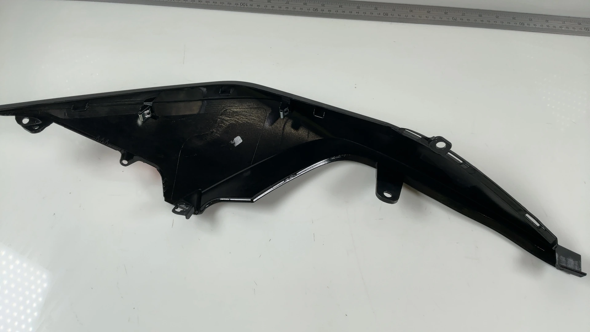 Aprilia Tuono V4 Factory 1100 1100cc Rear Right Tail Fairing 2025-26 2B012604 - Image 2