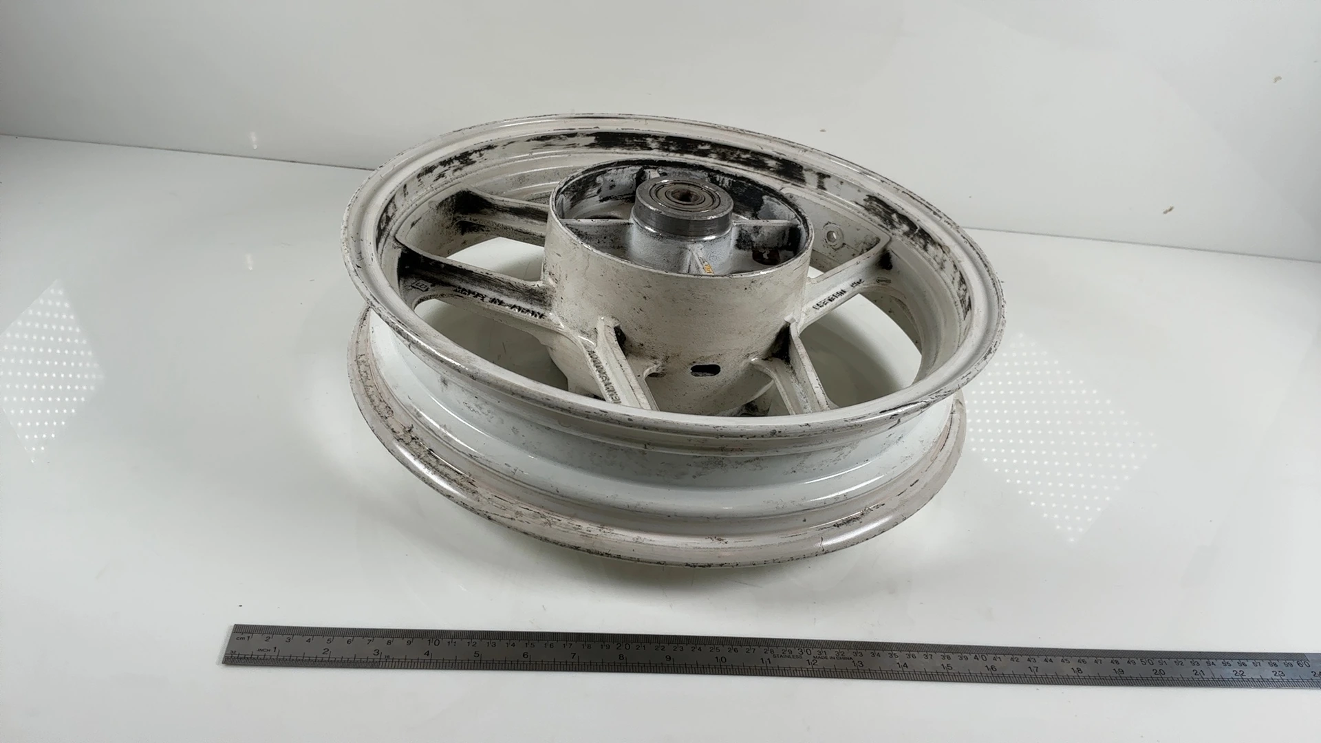 Kawasaki Ninja ZX600C 600cc Rear Wheel Rim 1988-1997 OEM 41073-1576-5G - Image 5