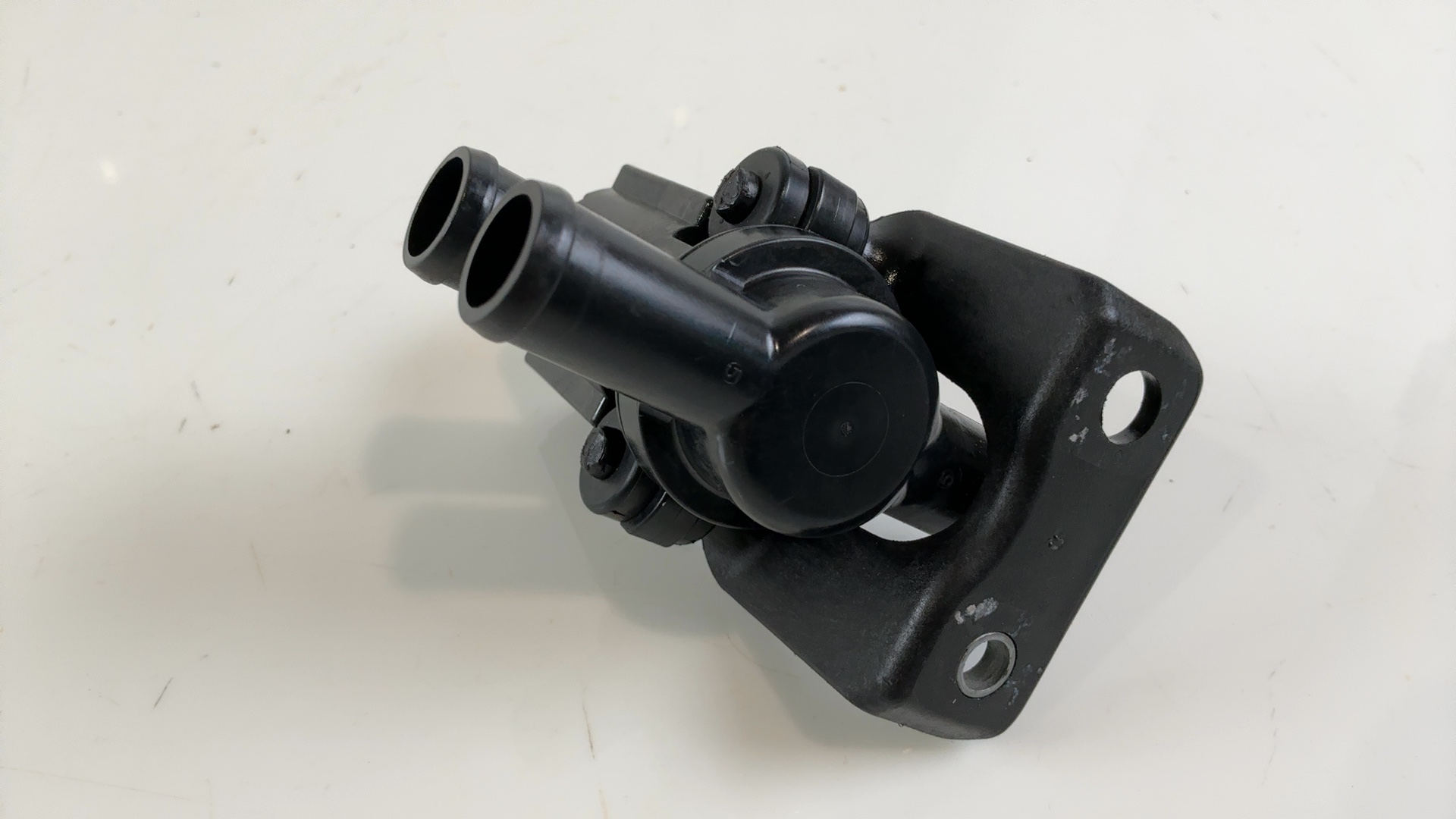 Aprilia RSV4 Tuono V4 1100 Secondary Air Valve 2021-2026 OEM 857181 - Image 4