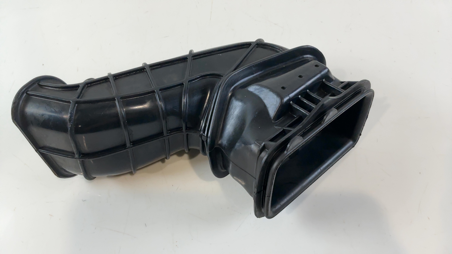 Kawasaki Ninja ZX10R ZX1000C 1000 CC Left Air Intake Duct 2004-05 OEM 14073-0067 - Image 3