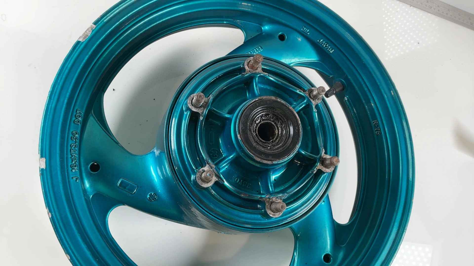 Yamaha FJ1200 3CV 1200cc Rear Wheel Rim 1989-1997 OEM 3CV-25338-00-WG Asahi R-75 - Image 10