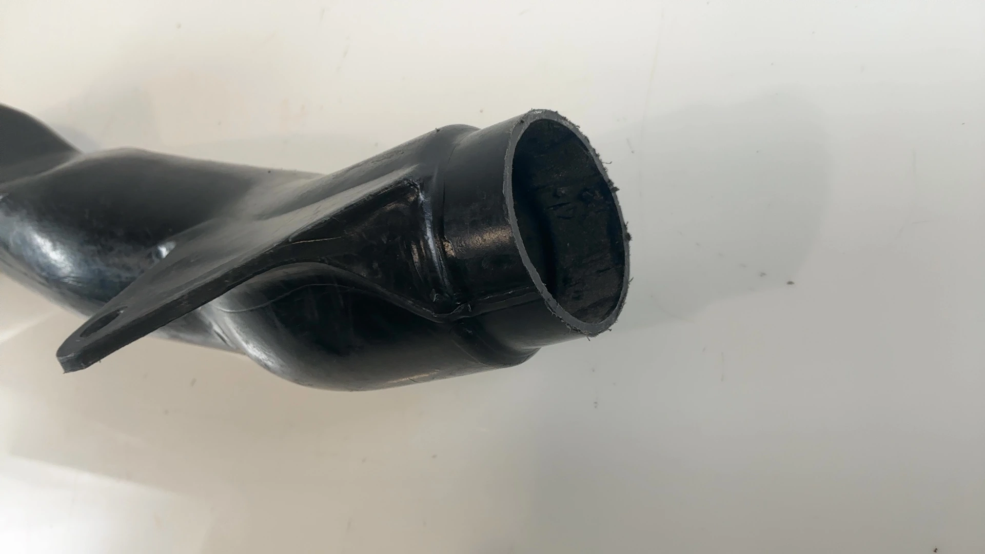 SUZUKI GSXR 1100 1100CC 1989 1990 AIR INTAKE PIPE RIGHT OEM 94451-40C00 - Image 6