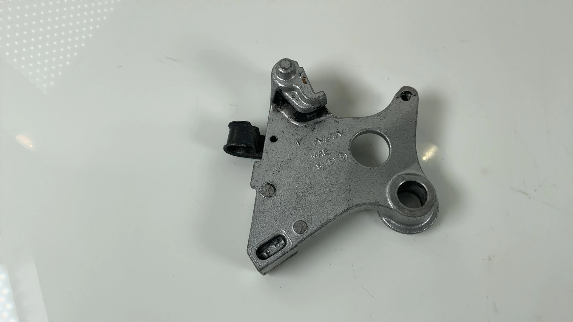 Honda CB600F Hornet PC34 600cc Rear Brake Caliper Bracket 1998-2005 43110MBZ611 - Image 2