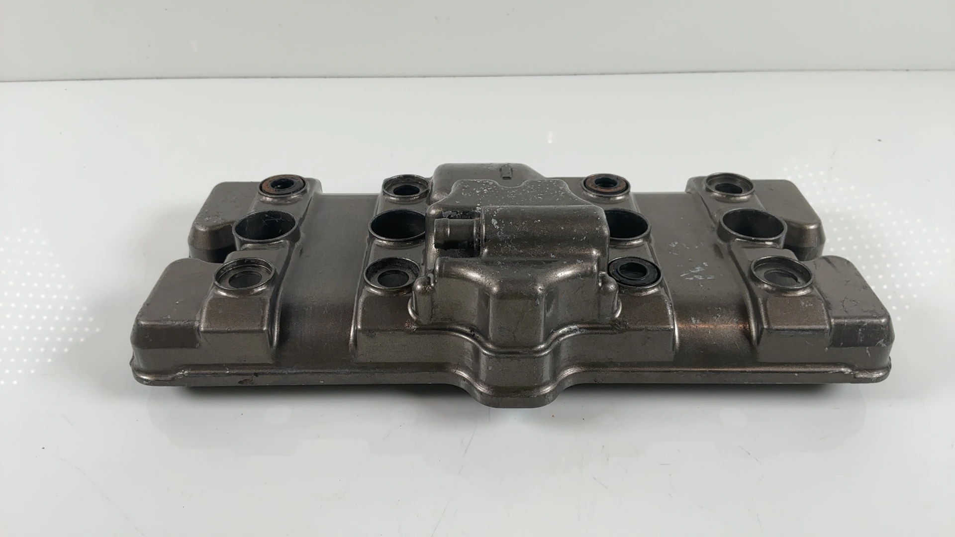 Honda CBR400RR NC23 400cc Valve Cover 1988-1989 OEM 12310-KY2-700 - Image 3