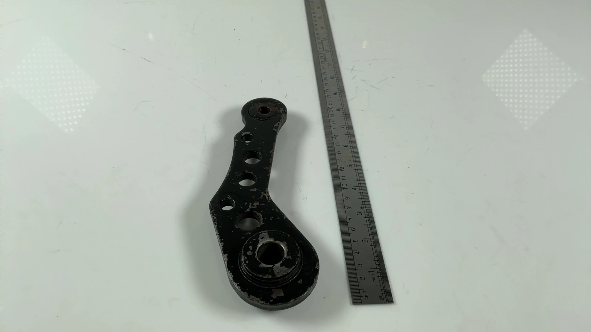 Kawasaki LTD Shaft ZN700A 700 Rear Brake Caliper Bracket 1984-85 OEM 43044-1051 - Image 3