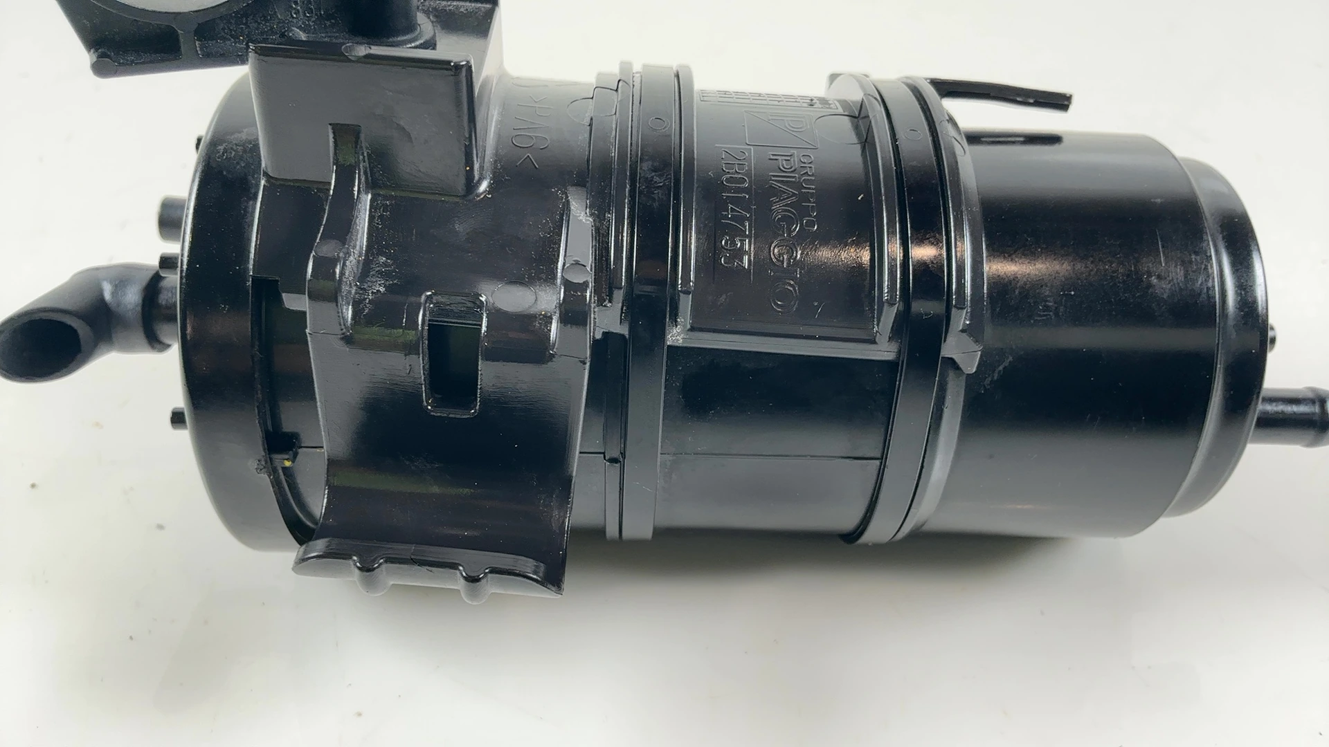 Aprilia RSV4 Tuono V4 EVAP Charcoal Vapor Emission Canister 2025-26 OEM 2B002632 - Image 6