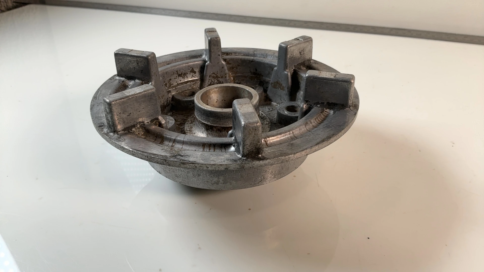 Suzuki GS750 GS750E 750cc Rear Sprocket Hub Carrier 1977-1979 OEM 64511-45001 - Image 4
