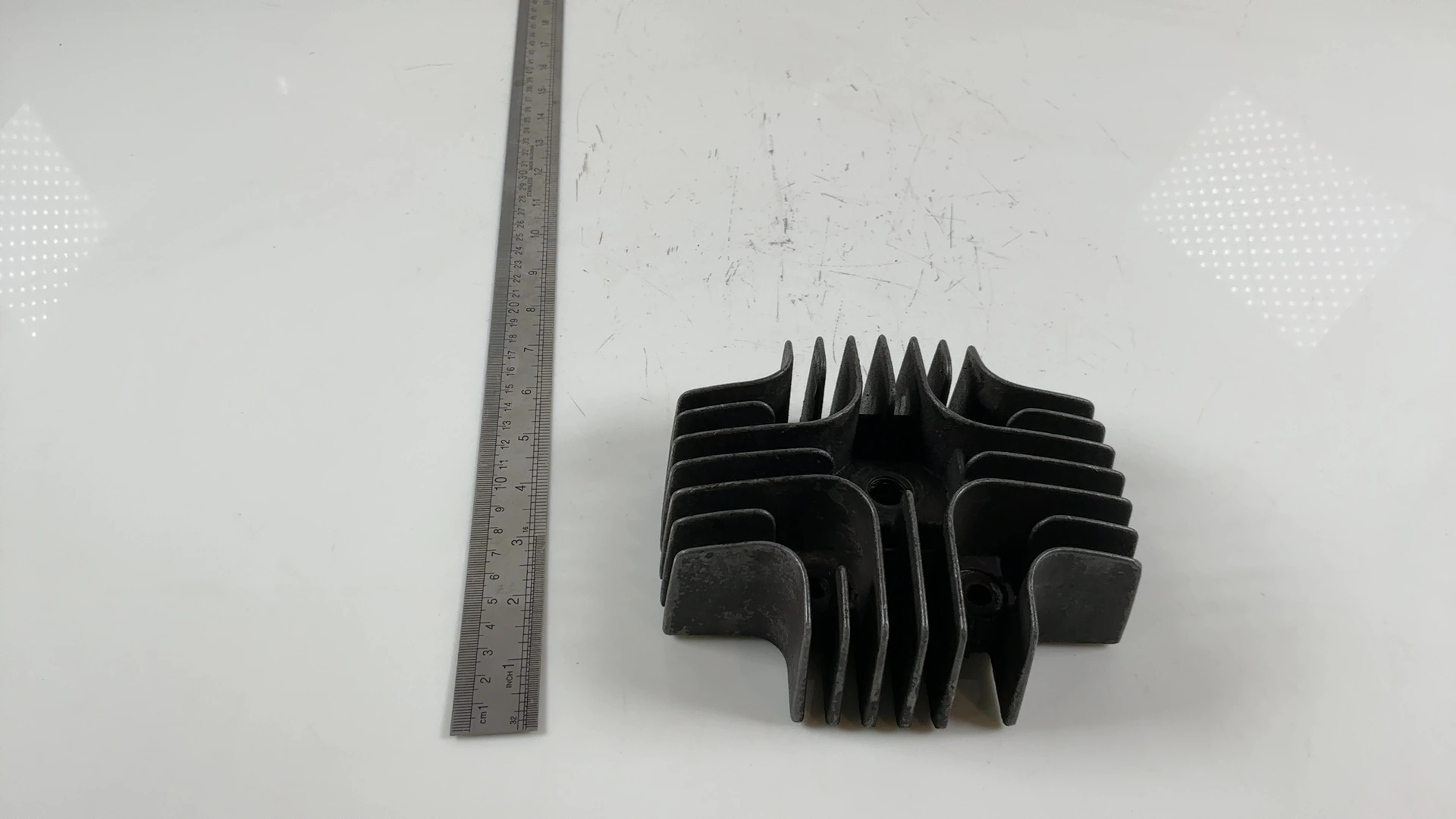 Suzuki A100 100CC Cylinder Head 1966-1976 OEM 11111-12402 - Image 4