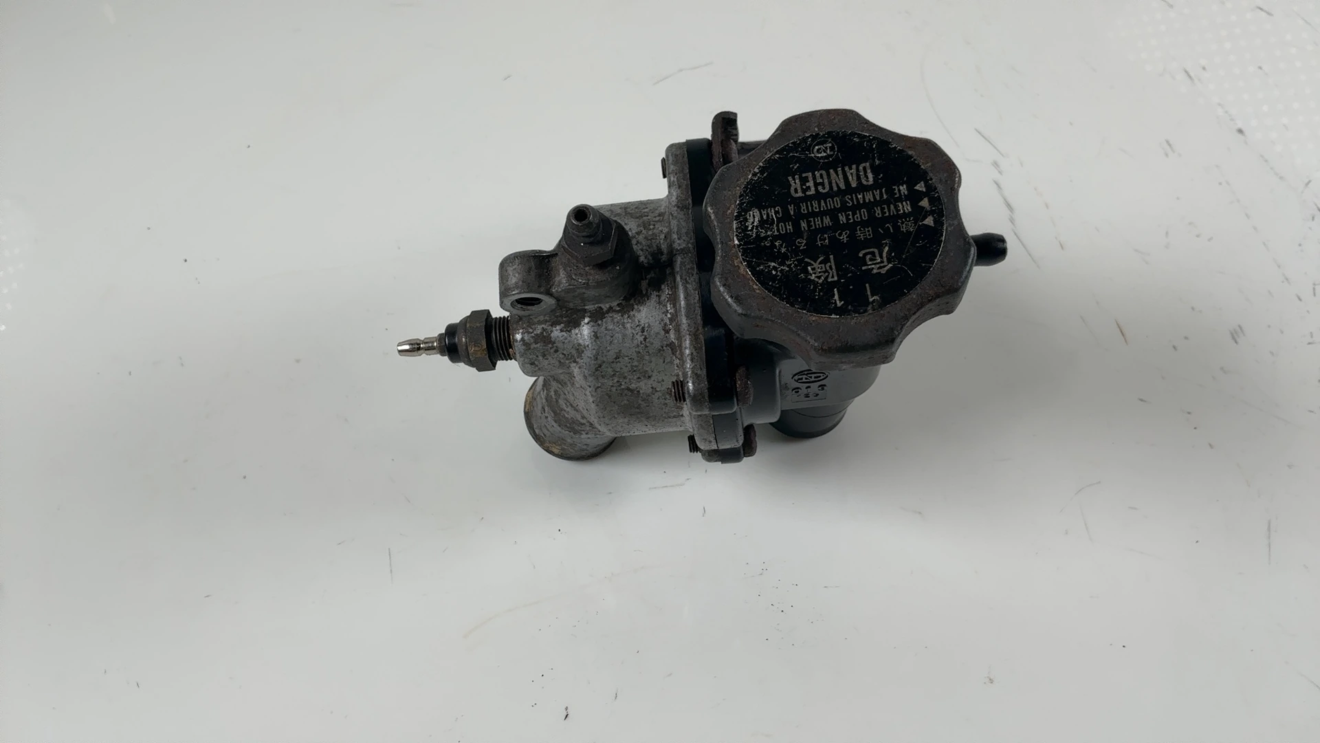 Kawasaki ZZR600 ZX600J 600CC Thermostat Housing 2005-2008 OEM 16160-1116 - Image 6