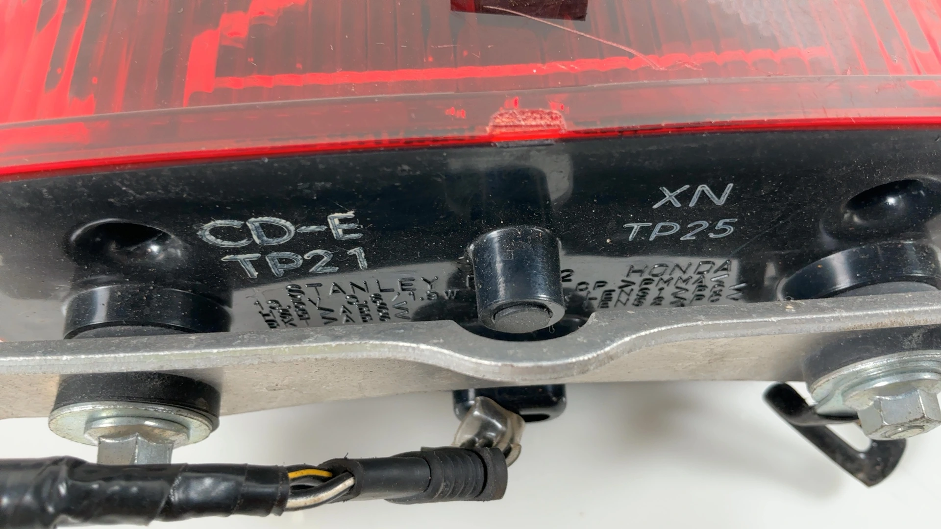 Honda CBR600RR PC40 600cc Rear Brake Tail Light 2007-2012 OEM 33701-MFJ-305 - Image 7