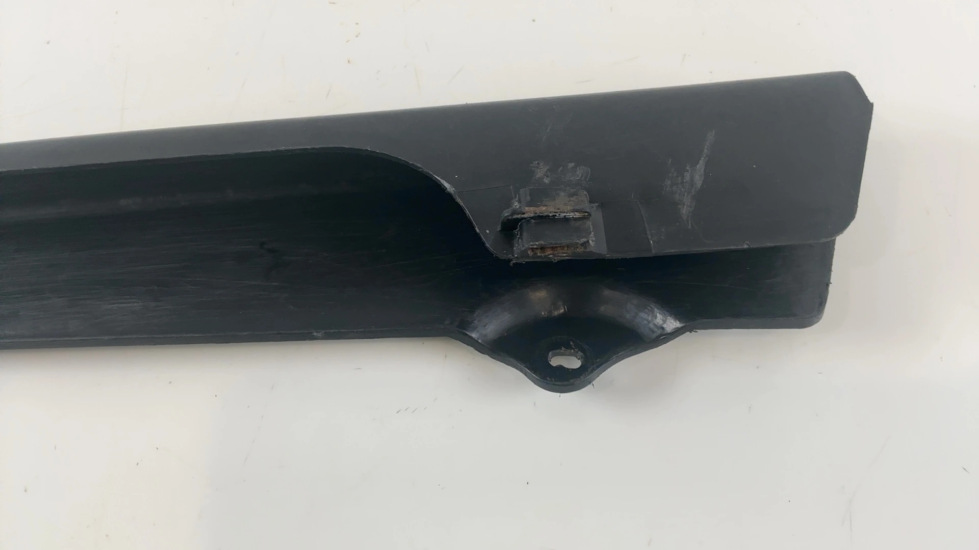 Yamaha RZ350 FZ750 FZ600 29L 350cc Chain Cover Guard 1984-92 OEM 29L-22311-00-00 - Image 4