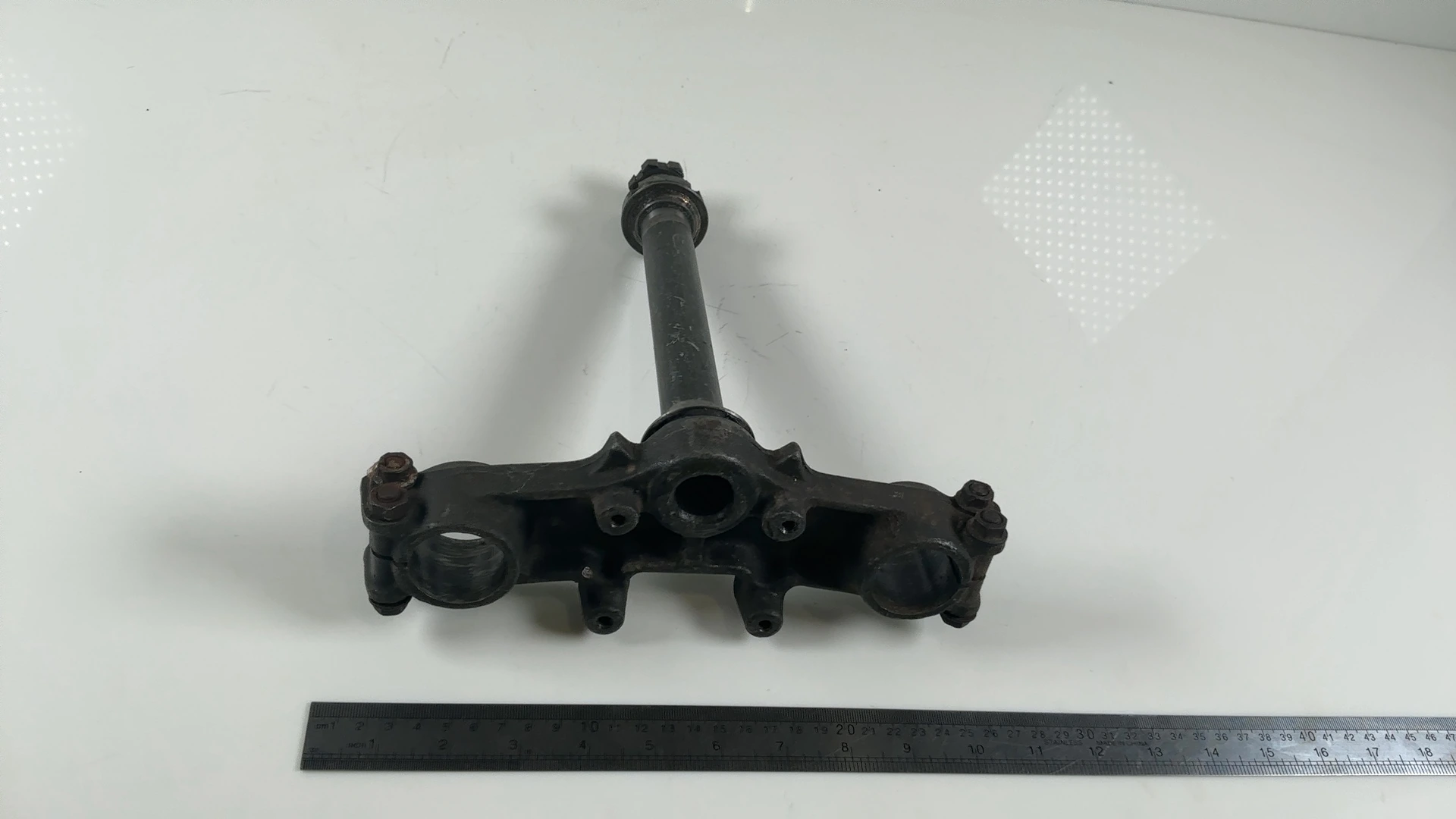 Kawasaki KMX 125 MX125A 125cc Lower Triple Clamp Tree 1986-2002 OEM 44037-1202 - Image 5