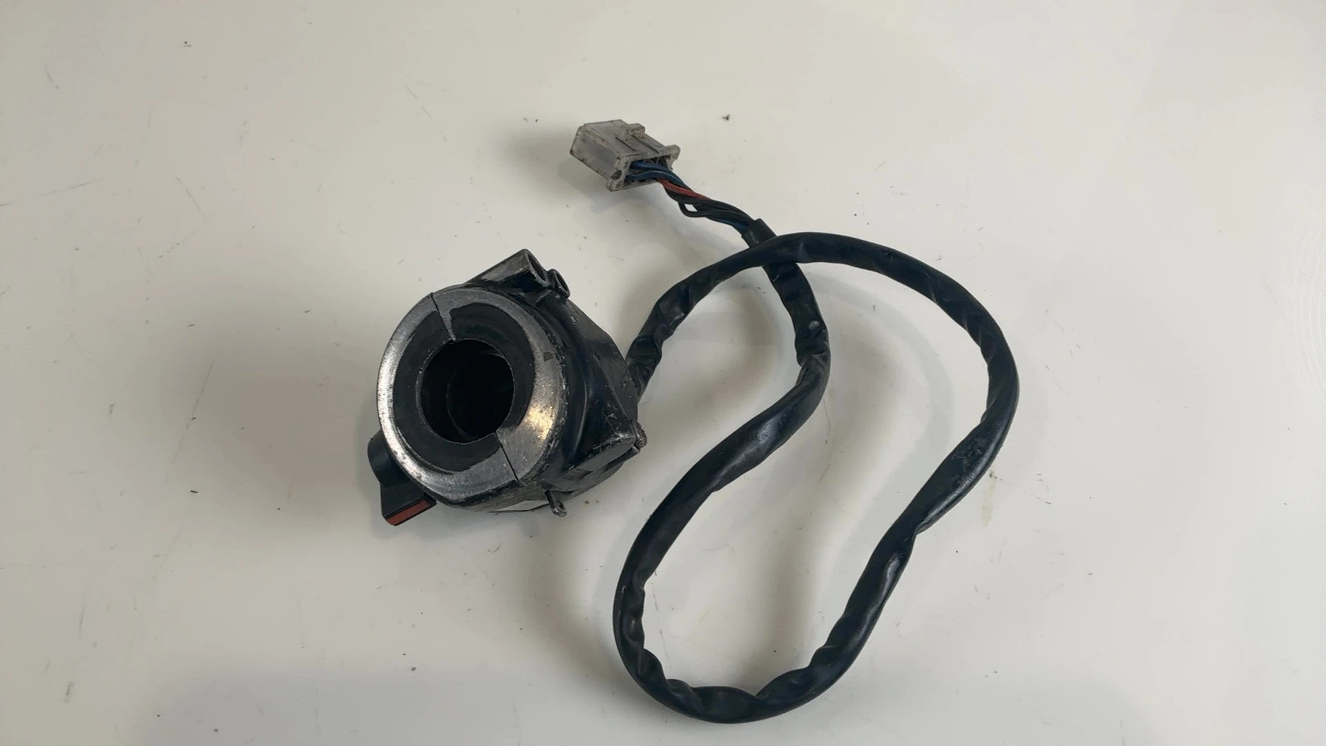 Kawasaki KLT250 A 250cc Right Handlebar Control Switch 1981 1982 OEM 46091-4001 - Image 2