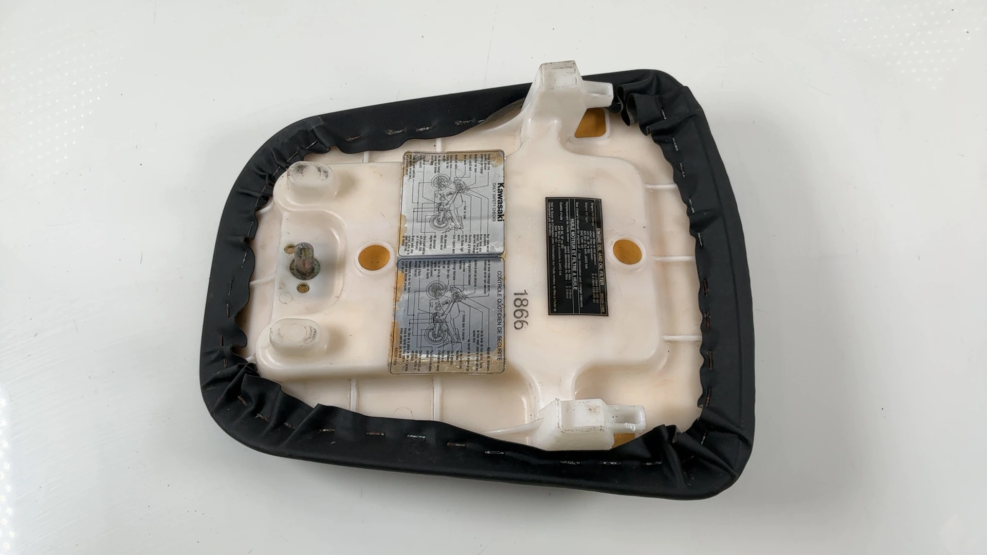 Kawasaki Ninja ZX6R ZX600 600cc Rear Passenger Seat 1998-2002 OEM 53001-1866 - Image 3