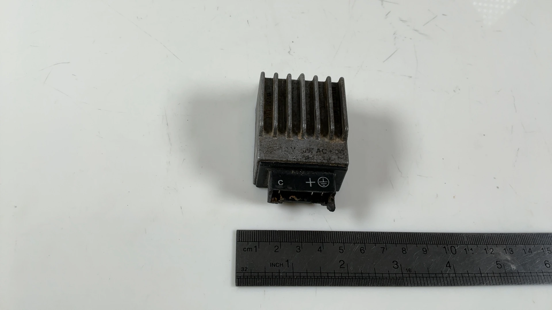 Suzuki RMX 50 RMX50 50cc Regulator Rectifier 1996-2001 OEM 32800-10E10-000 - Image 5