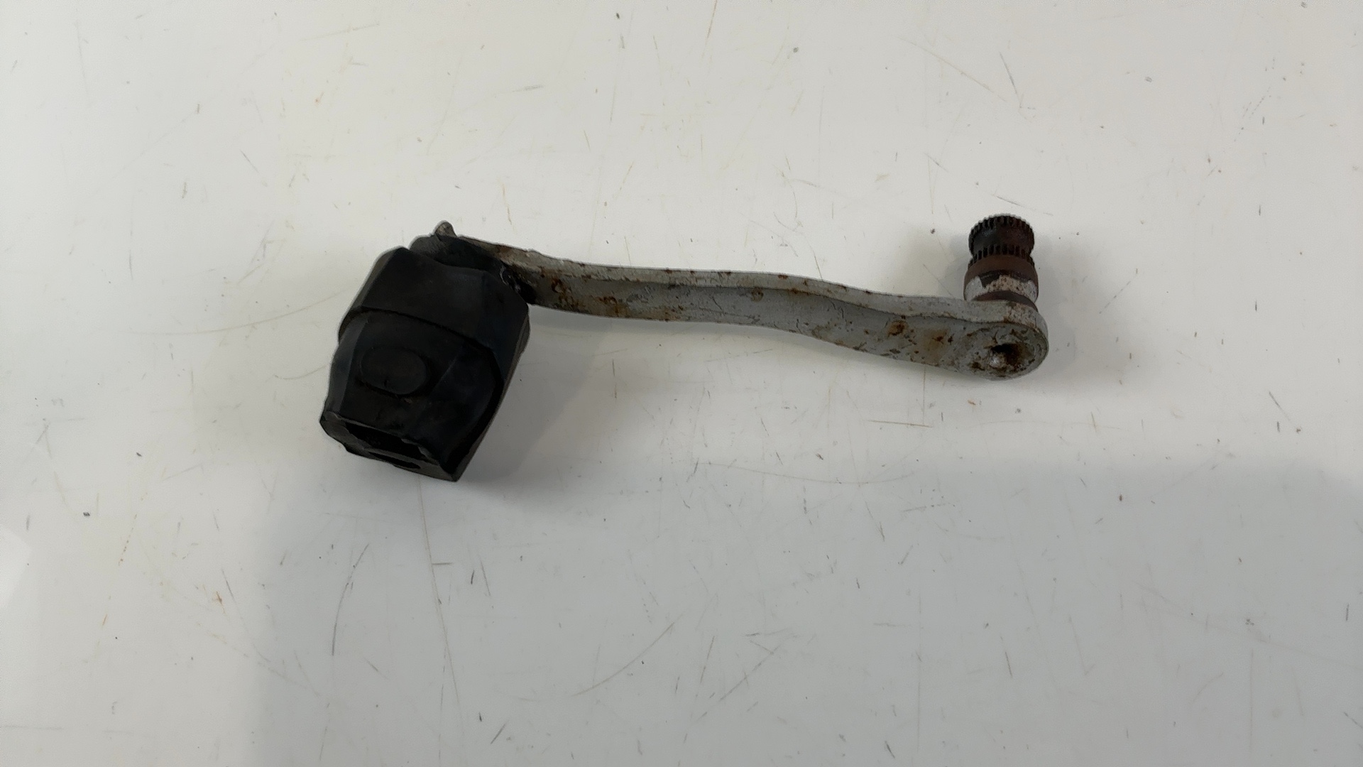 Honda Interceptor VF750F 750 Rear Brake Pedal 1983 1985 OEM 46500-MB2-010 - Image 3