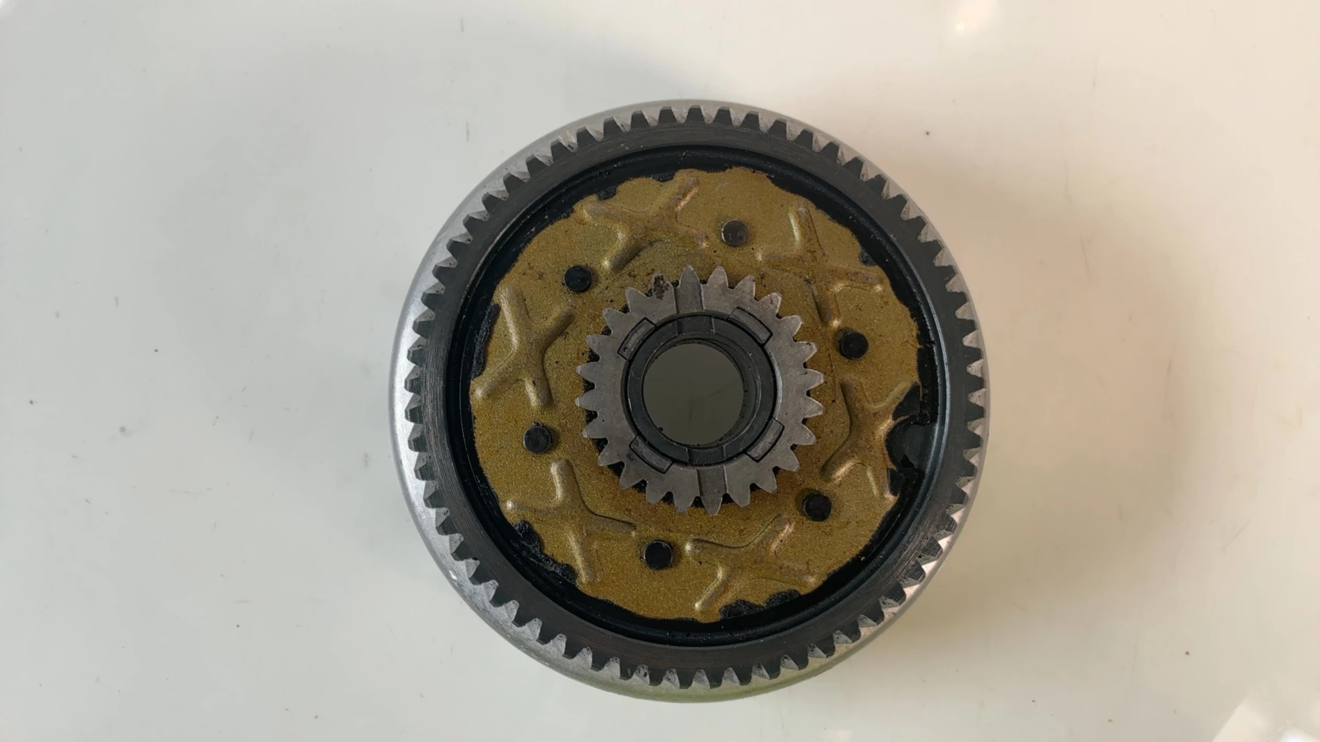 Suzuki GT550 Indy 550cc Outer Clutch Basket Starter Gear 1972-77 OEM 21200-34820 - Image 4