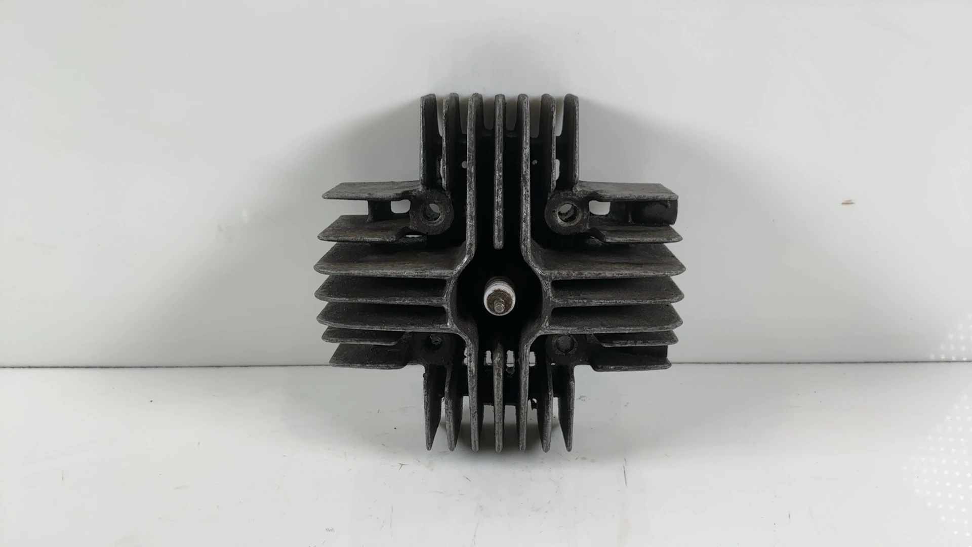 Yamaha G5 80cc Cylinder Head 1969-1972 OEM 233-11111-00-00