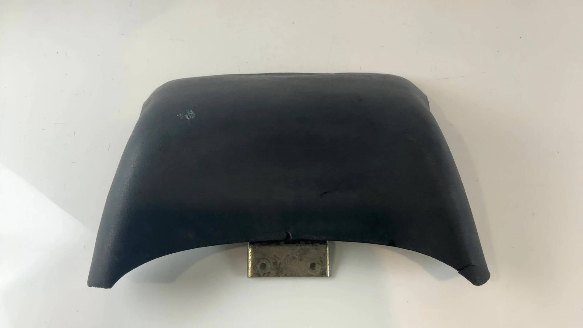 Hyosung GPS 125 Plus 125cc Pillion Rear Backrest Pad 1999 2000 OEM 336387740871