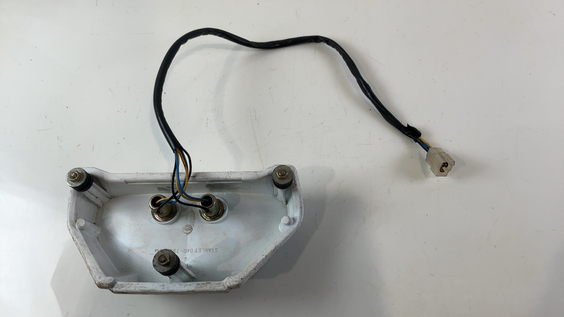 Yamaha FJ600 FJ 600 CC Rear Taillight Case Holder Back 1984 1985 49A-84710-60-00 - Image 6
