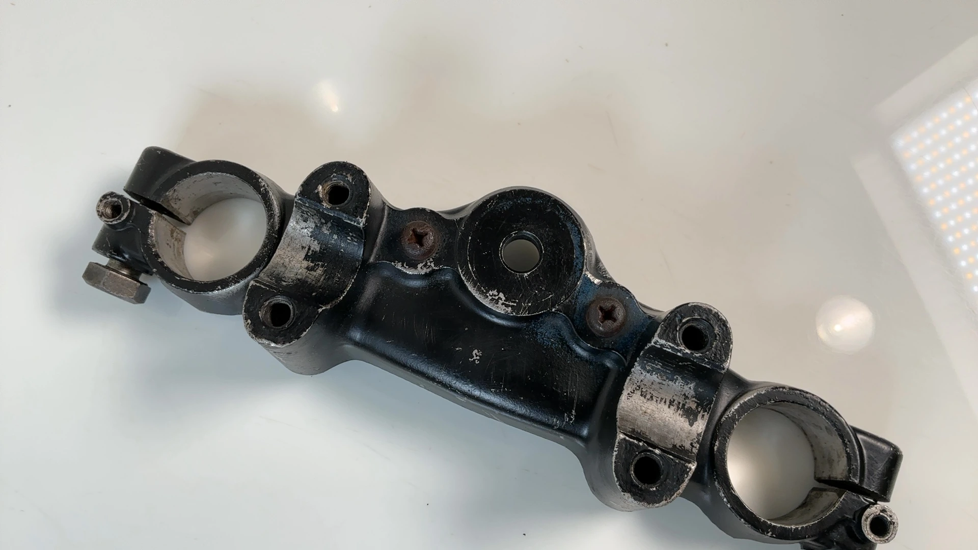 Suzuki TS100 TS100X 100cc Upper Fork Triple Tree Yoke 1980 1981 OEM 51311-48500 - Image 4