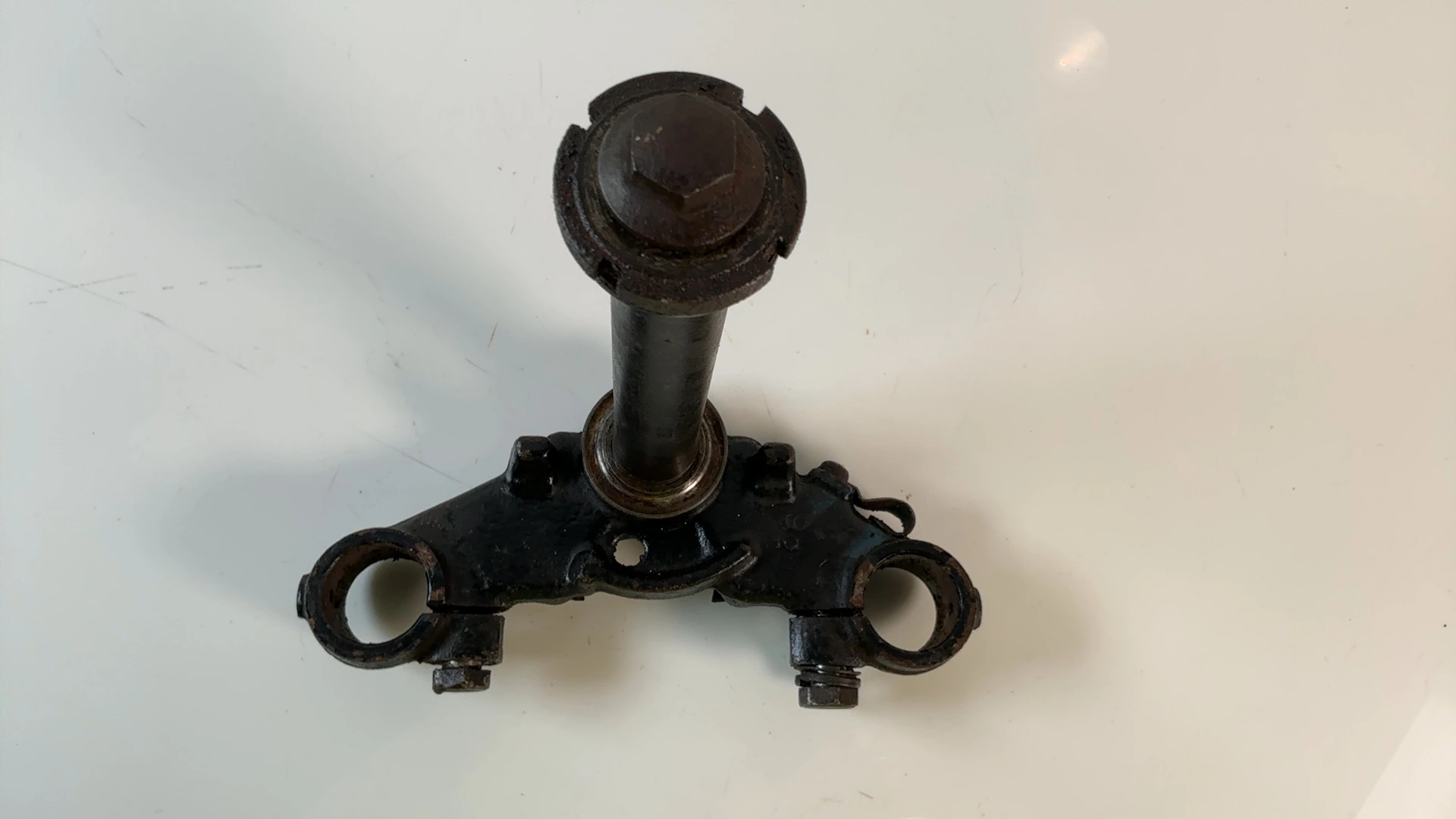Suzuki GN125 GN 125 CC Lower Fork Bridge Yoke 1982-2001 OEM 51410-05300 - Image 5