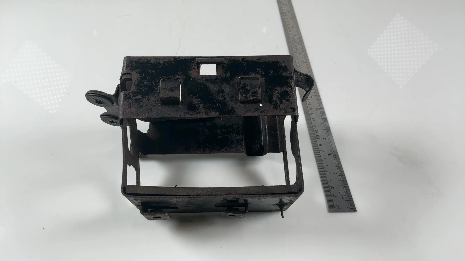 Suzuki GS850G GS850GL 850cc Battery Box 1979-1983 OEM 41540-45110 - Image 3