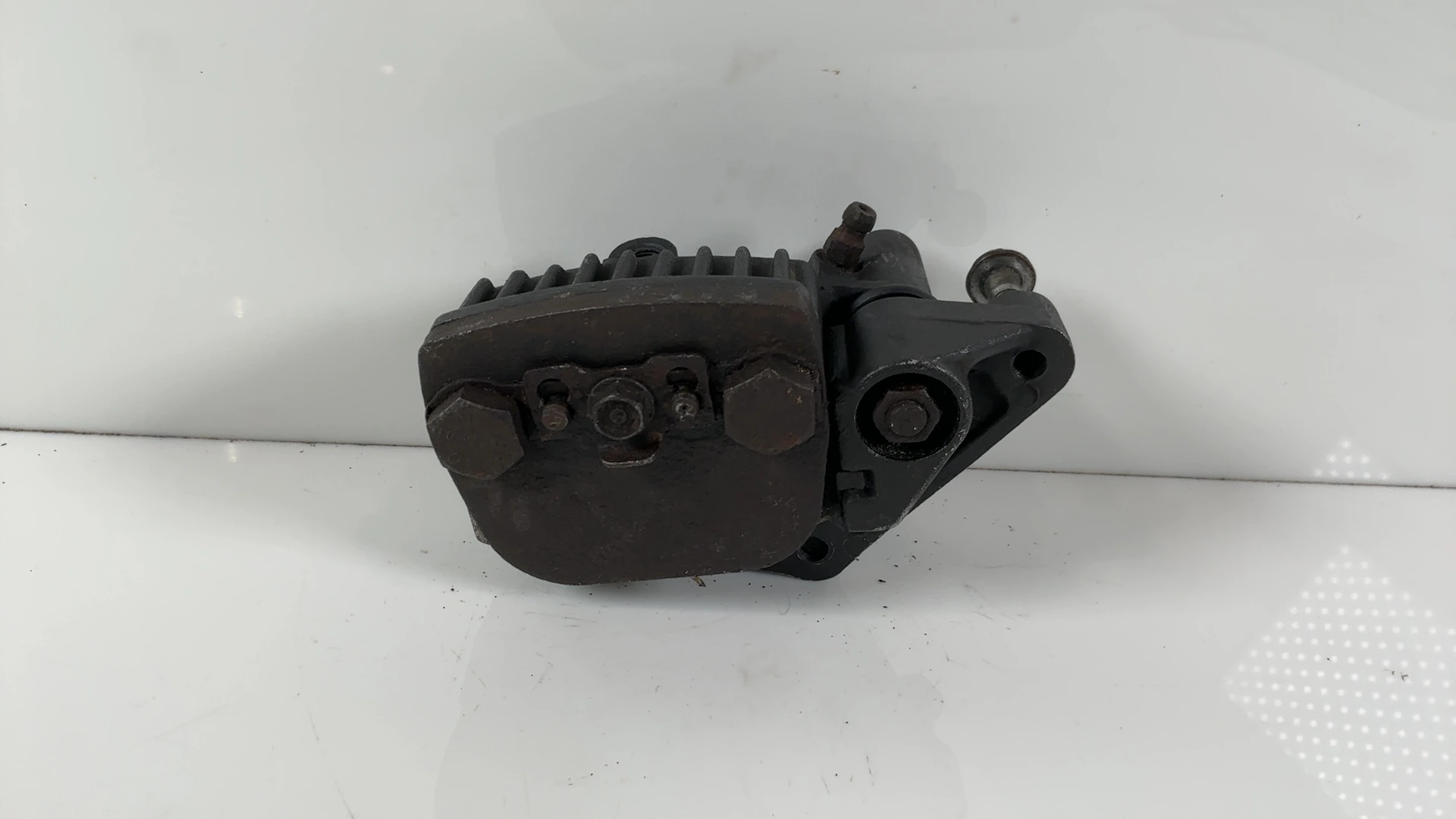 Honda NSR 125 JC20 JC22 125cc Front Brake Caliper 1988-2001 OEM 45100-KY4-006 - Image 2