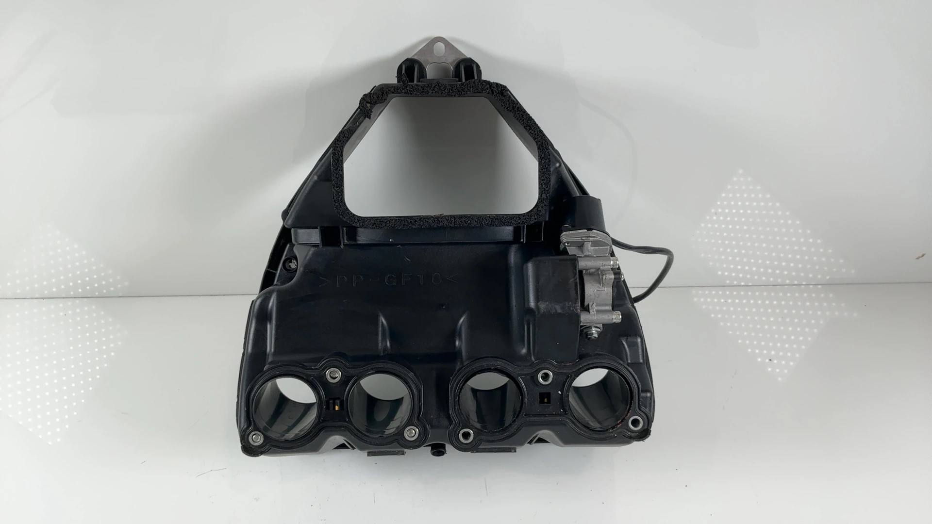 Yamaha YZF R1 YZFR1 1000 Air Filter Housing Box Base 2009-14 OEM 14B-14411-01-00 - Image 5